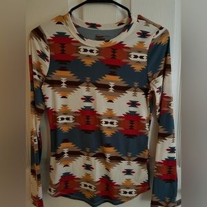 New W/O Tags. Aztec Long Sleeve. Size M